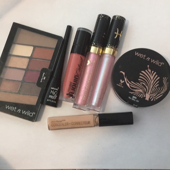 Wet n Wild set/bundle/lot - Picture 1 of 1
